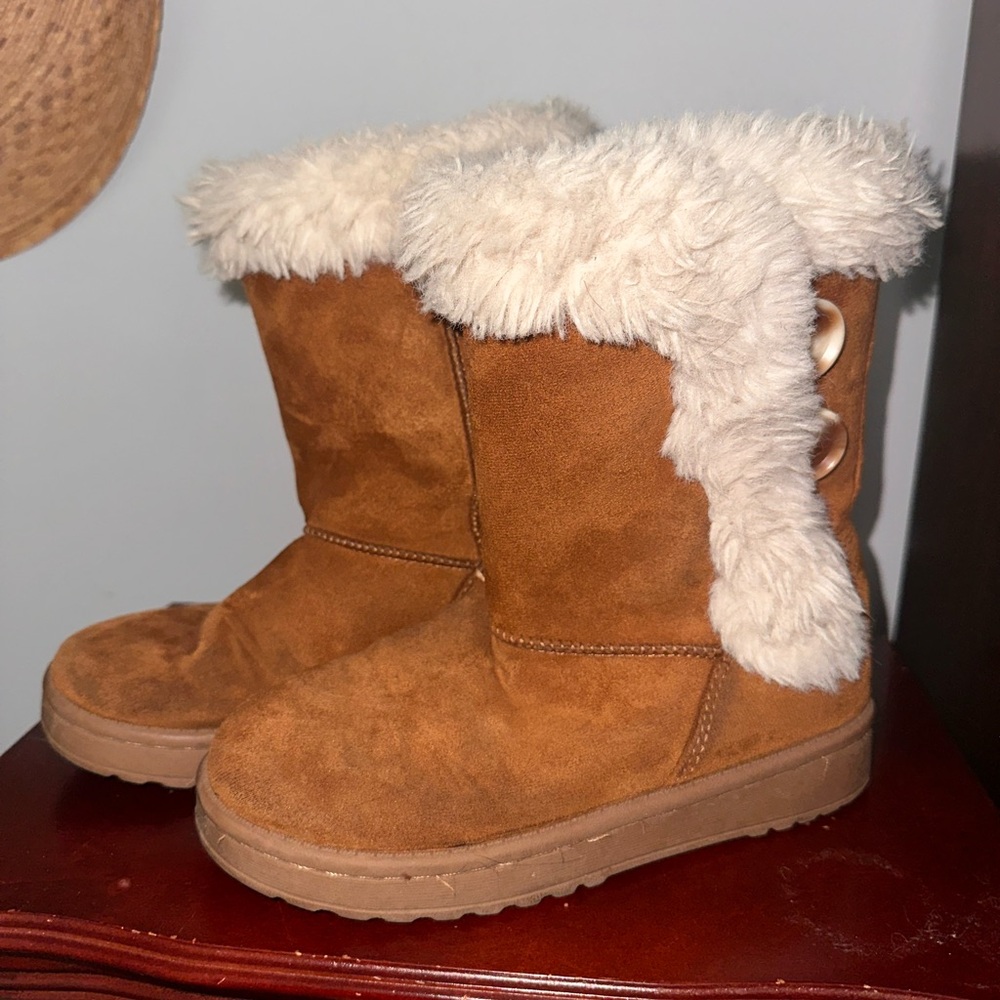 Cozy Tan Faux Fur Boots